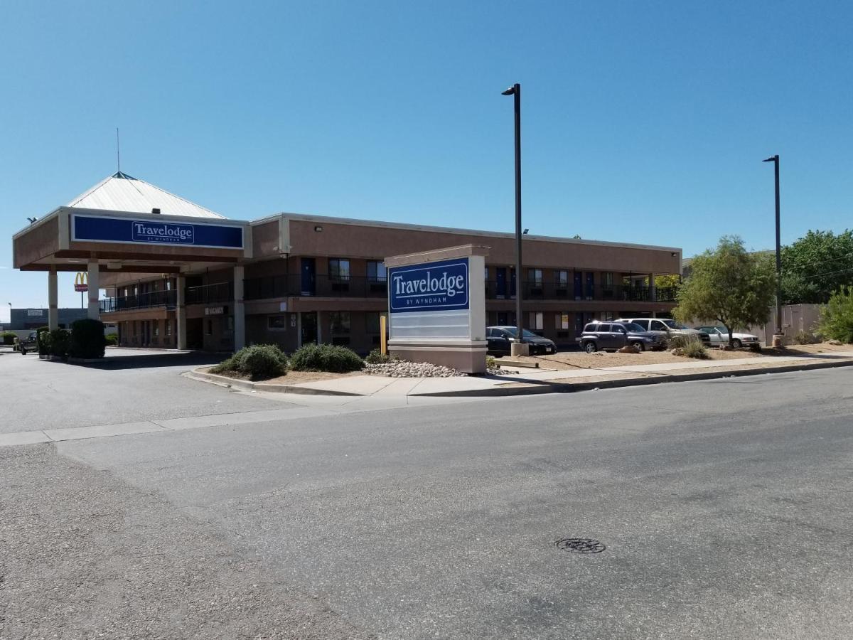 Travelodge By Wyndham Albuquerque West Exterior photo